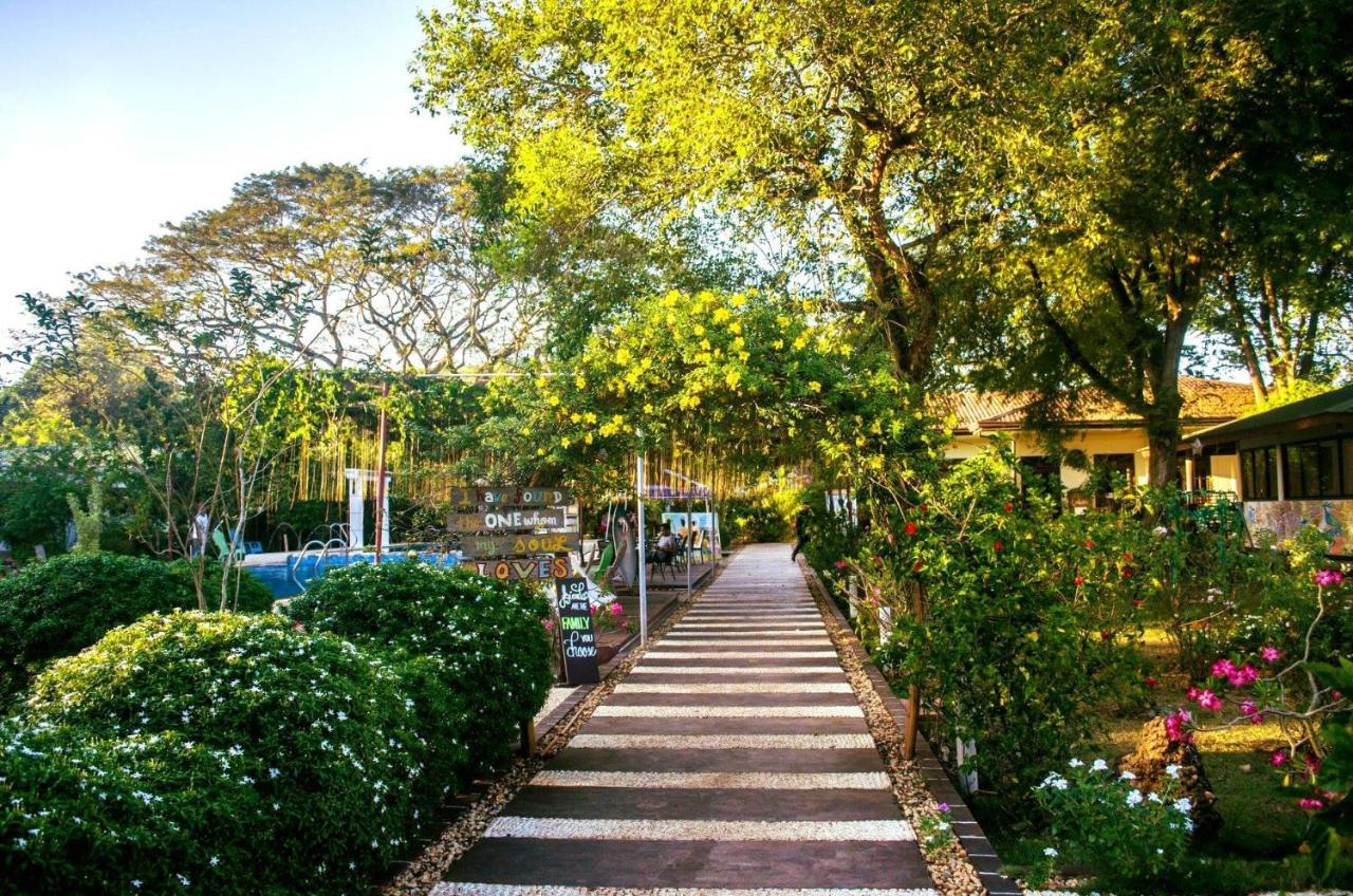 Ponce De Leon Garden Resort Powered By Aston Puerto Princesa Zewnętrze zdjęcie